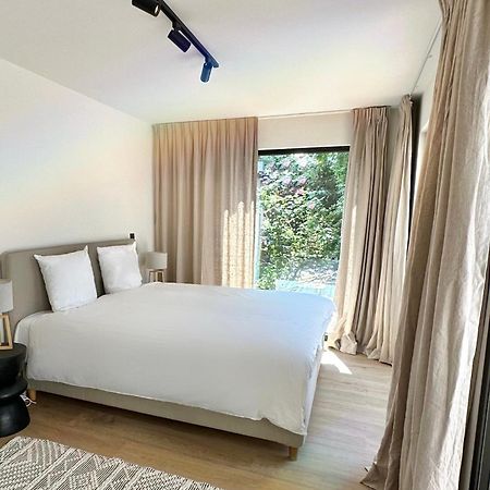 Luxury Apartment With Cosy Garden! Gent Bagian luar foto
