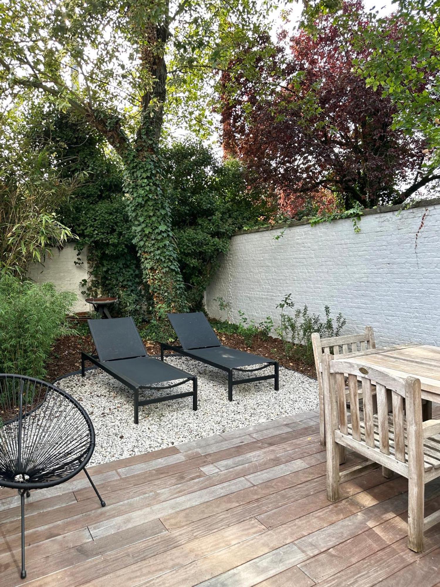 Luxury Apartment With Cosy Garden! Gent Bagian luar foto