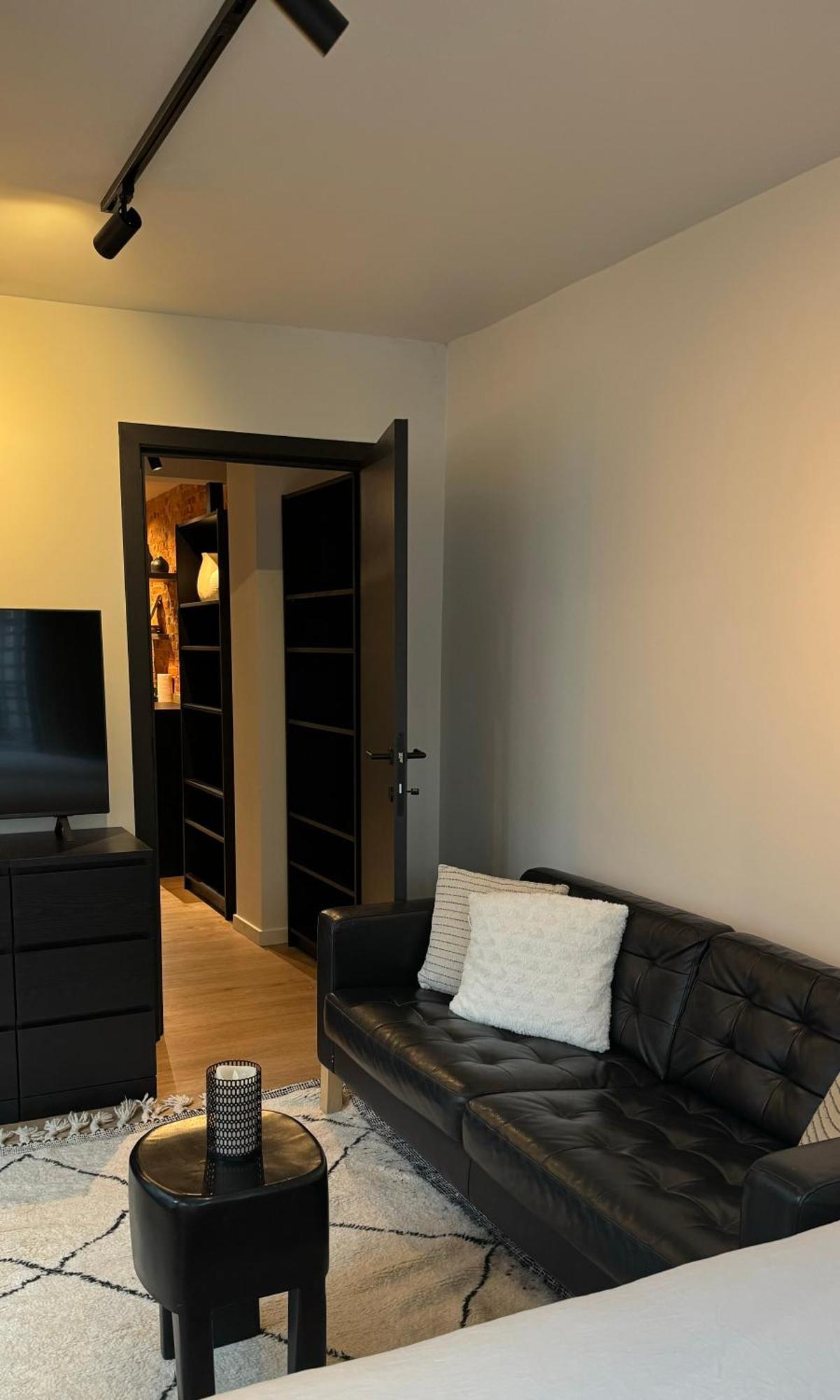 Luxury Apartment With Cosy Garden! Gent Bagian luar foto
