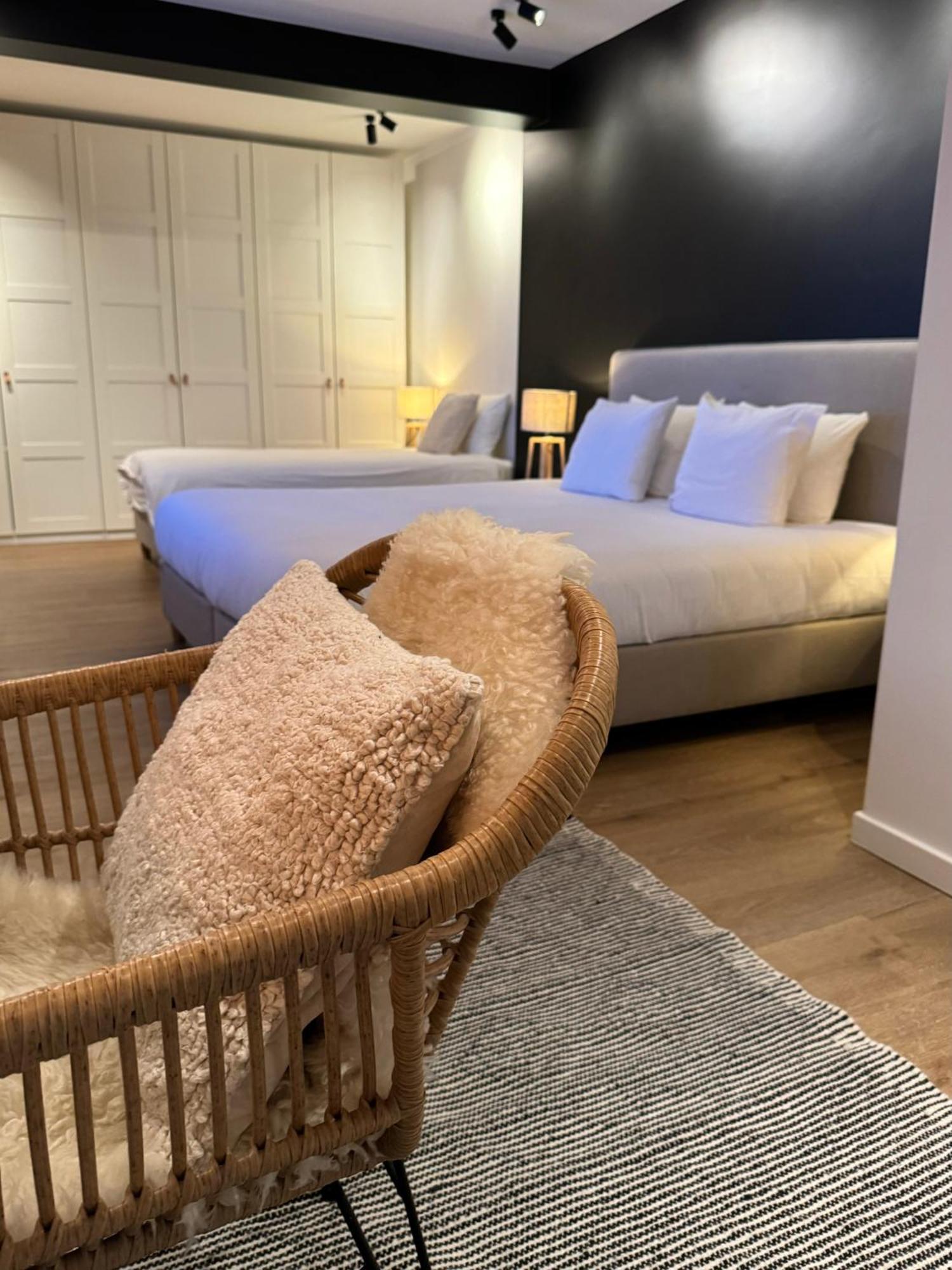 Luxury Apartment With Cosy Garden! Gent Bagian luar foto